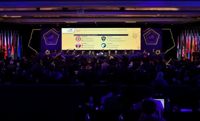 1716136902738087293.png 星空体育APP-亚足联大会暗流涌动 萨尔曼或连任西亚势力巩固