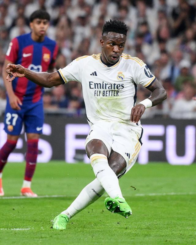 1713746427356045707.jpg 星空体育APP-【复盘】疲兵皇马绝杀哀兵巴萨,巴斯克斯立三功