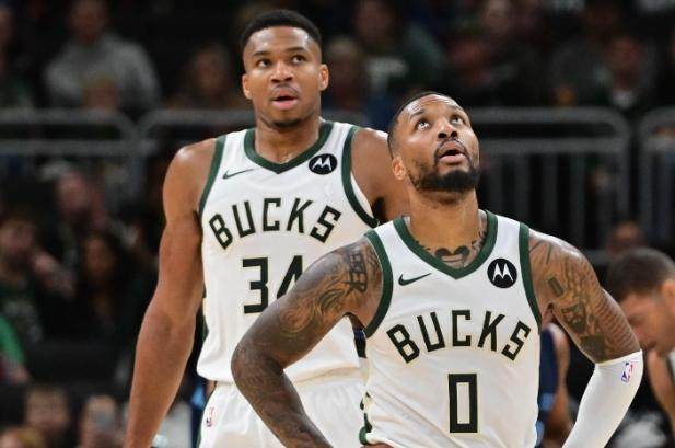 1709127999268016898.png 利拉德:来到雄鹿没明白角色 和字母还不是好朋友