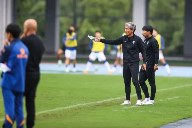 星空体育首页-高畠勉迎中超期待高出一筹 不改治军风格重在挖潜