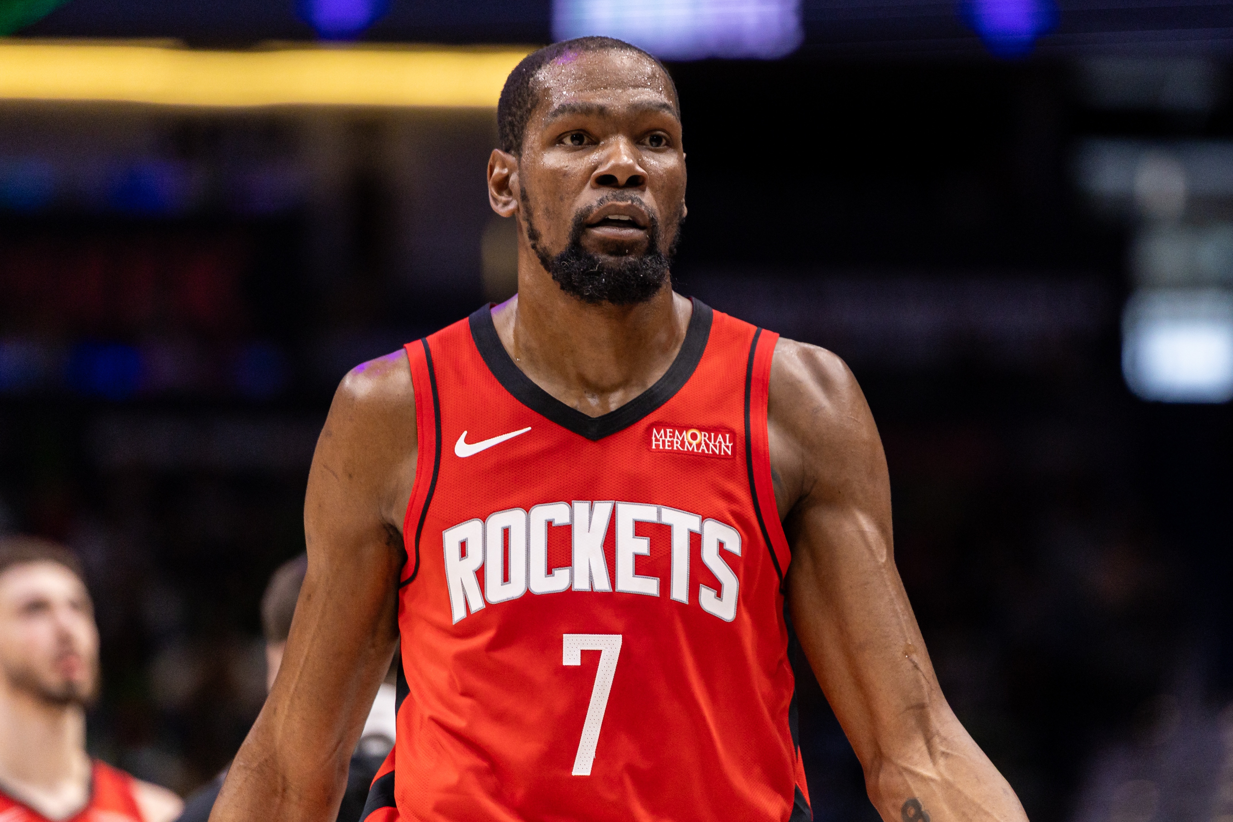 星空体育平台-NBA球员收入哪家强？乔丹45亿居首 LBJ压奥胖 科五库六&amp;三少前十